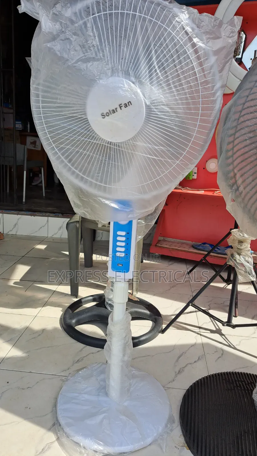 16 Inch Solar Rechargeable Standing Fan + Inbuilt Bulb + Solar Panel
