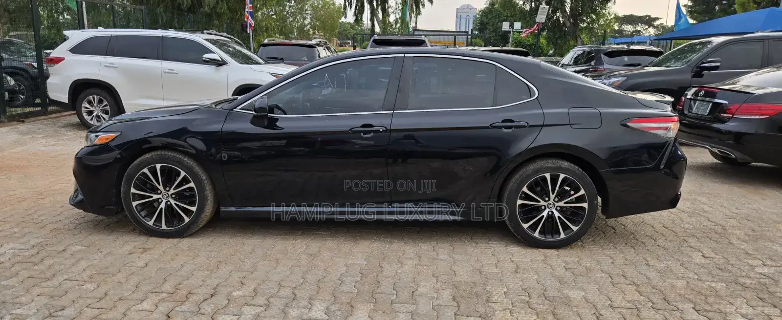 Toyota Camry 2018 Black