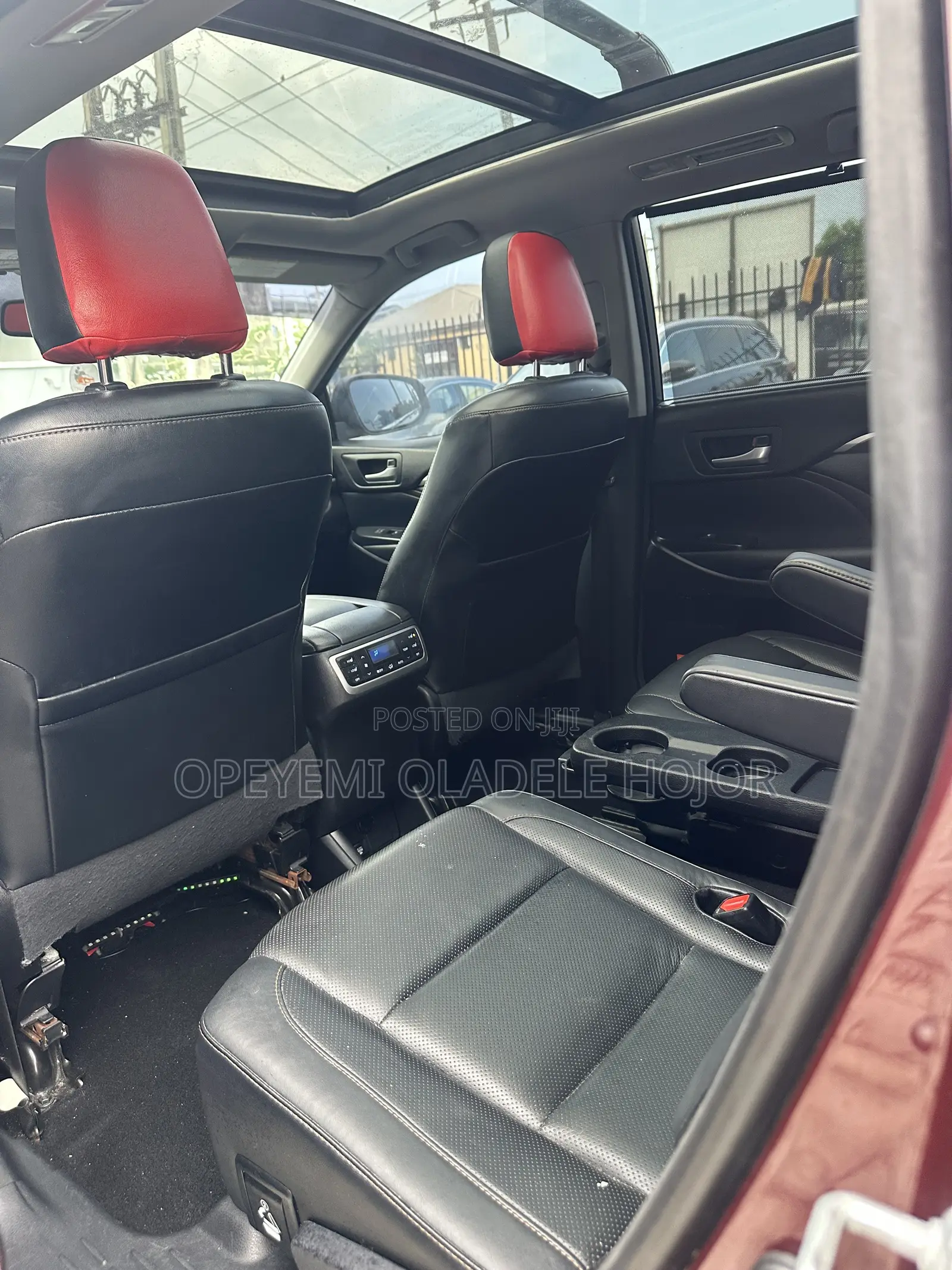 Toyota Highlander XLE 4x4 V6 (3.5L 6cyl 8A) 2018 Burgundy