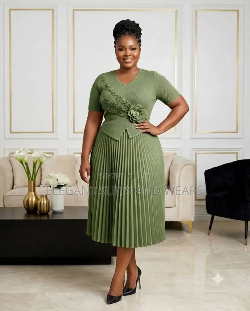 Corporate Free Gown for Women
