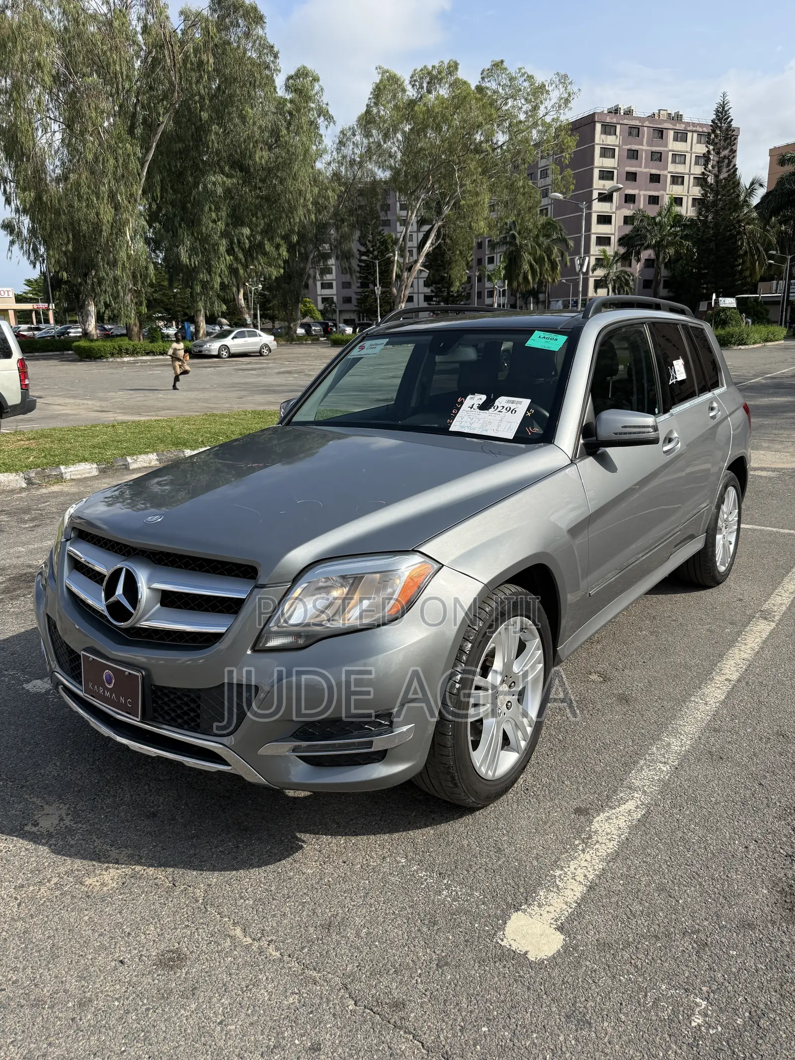 Mercedes-Benz GLK-Class Base GLK 350 4dr AWD 4MATIC (3.5L 6cyl 7A) 2015