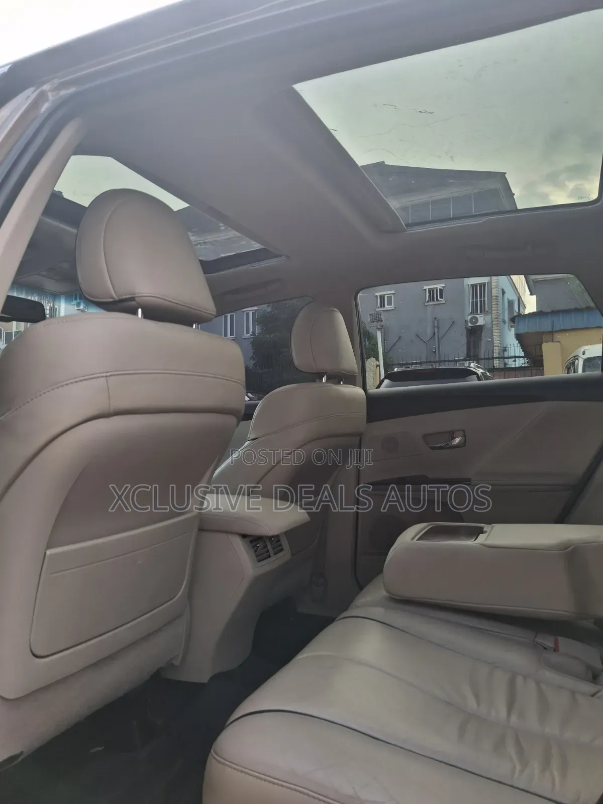 Toyota Venza 2010 Brown
