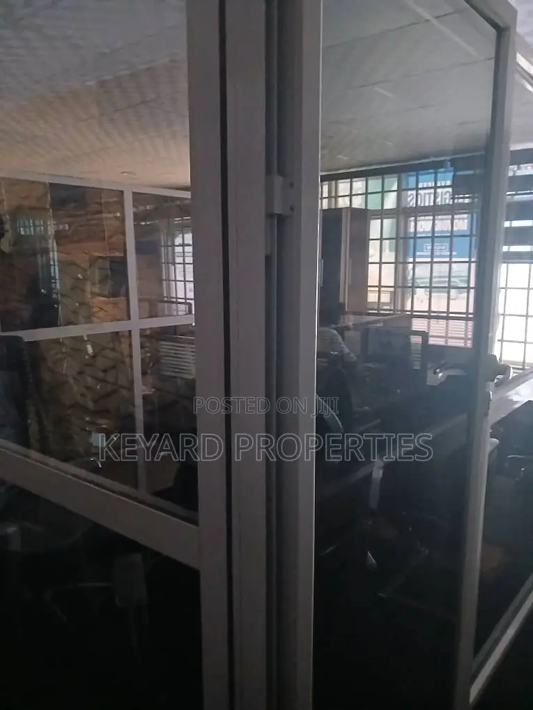 Commercial Shop for Rent in Utako