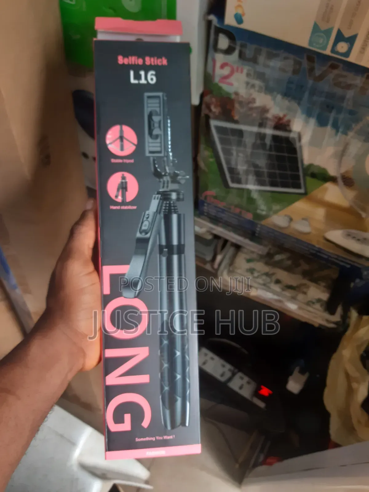 L16 Tripod Stand