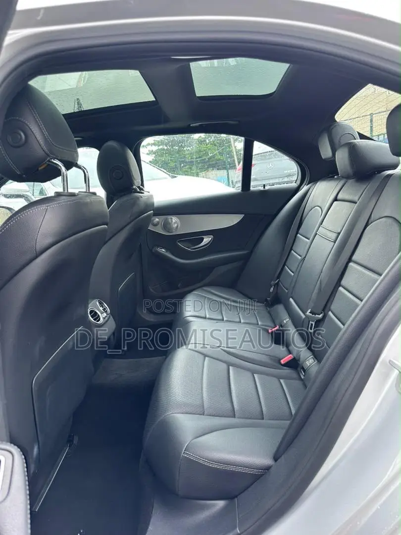Mercedes-Benz C300 2016 Silver