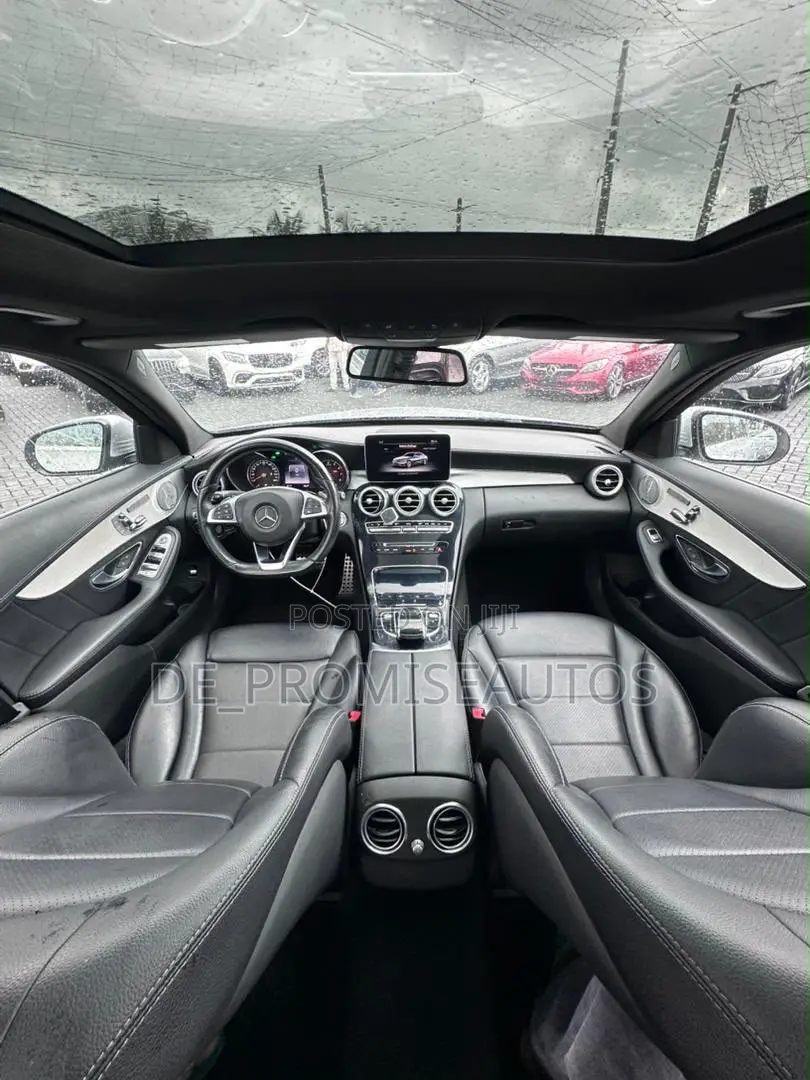 Mercedes-Benz C300 2016 Silver