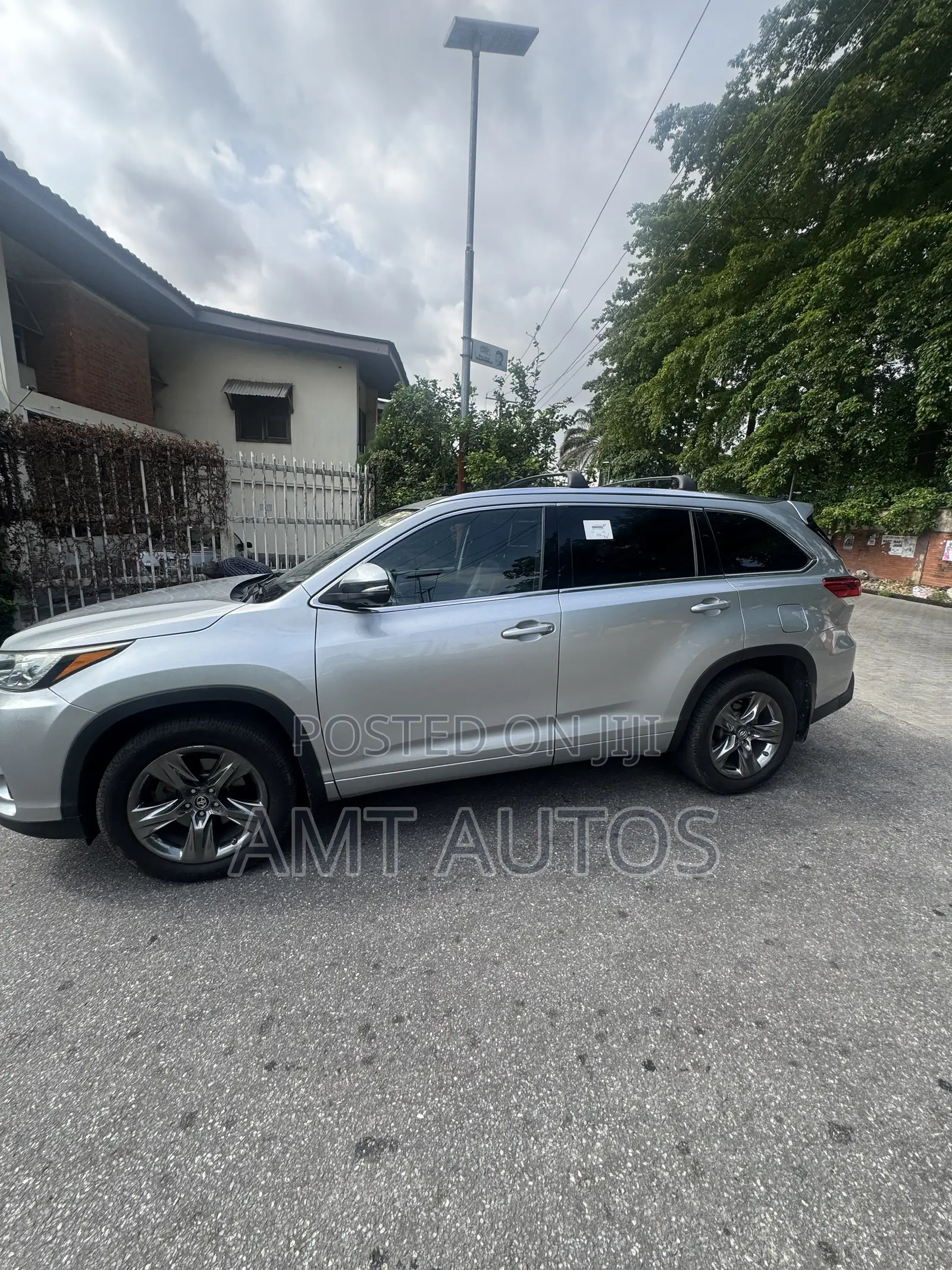 Toyota Highlander Limited 4x4 V6 (3.5L 6cyl 8A) 2017 Silver