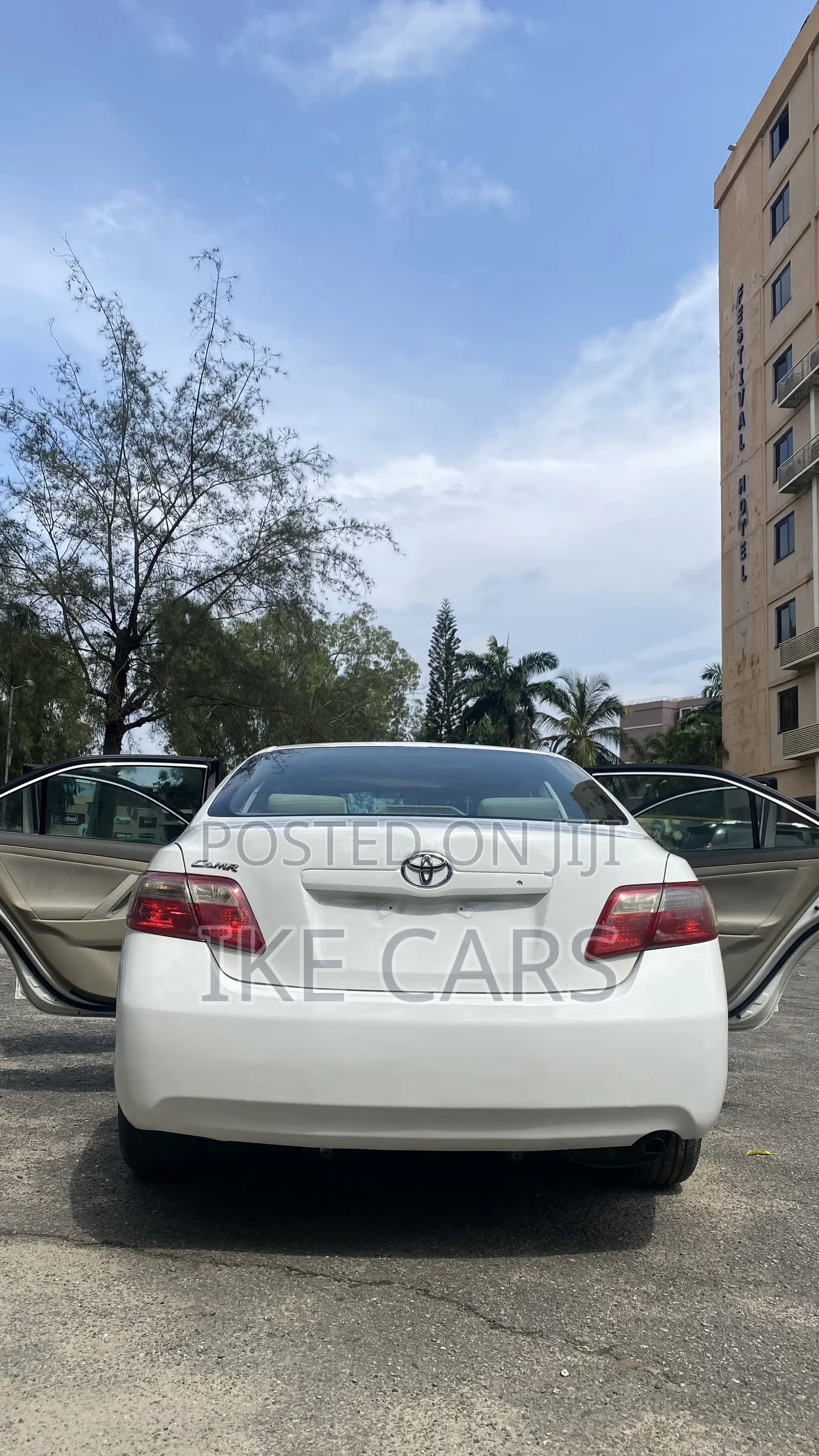 Toyota Camry 2009 White