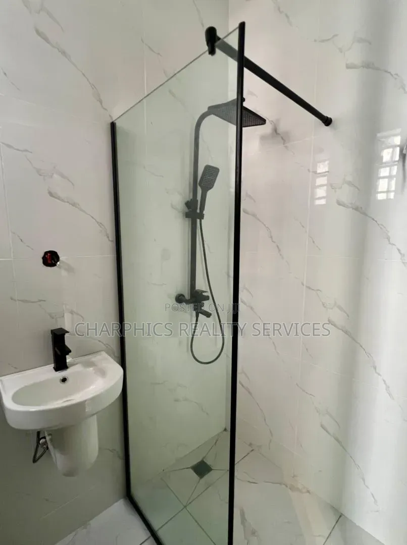 2bdrm Apartment in Ikate for sale