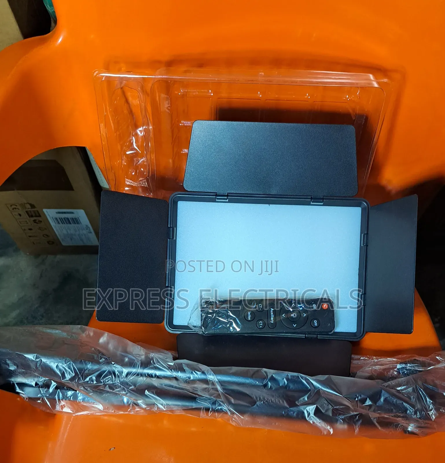 Rl-900 Led Camera Light + Tripod + Remote- Tiktok Light