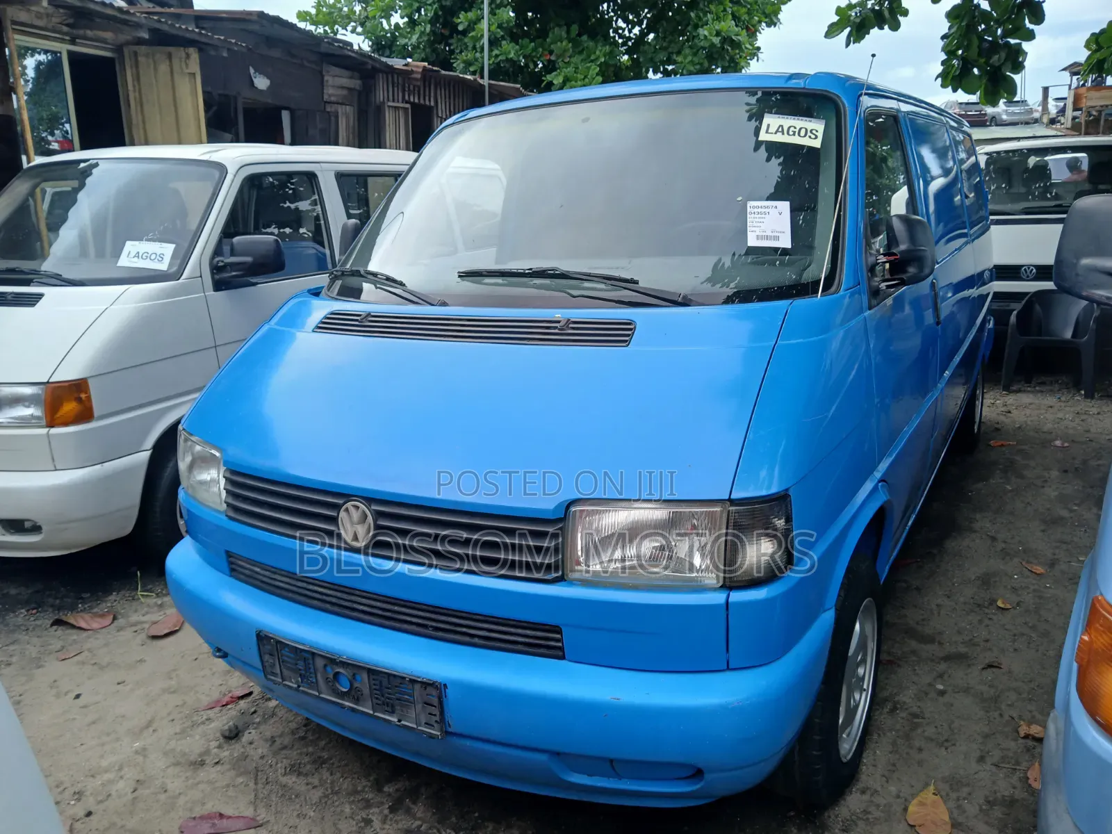 Volkswagen Transporter 2004 Blue