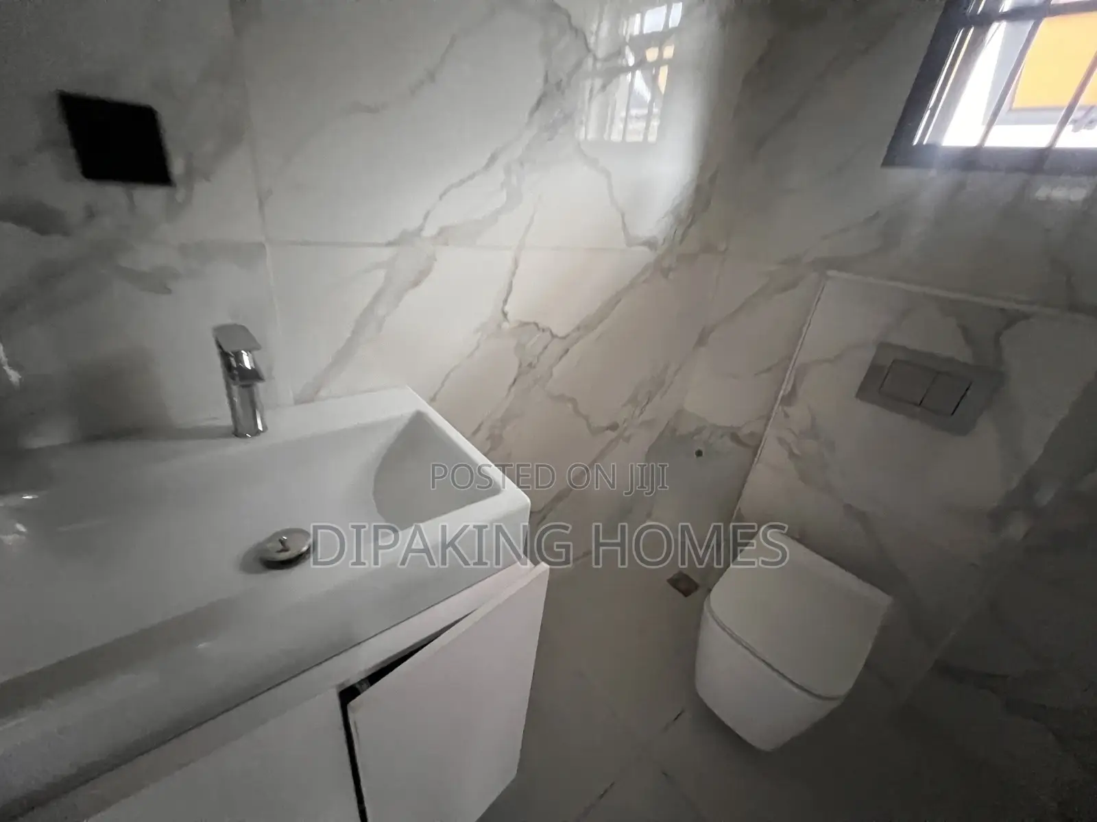 Furnished 4bdrm Duplex in GRA Phase 1 for sale