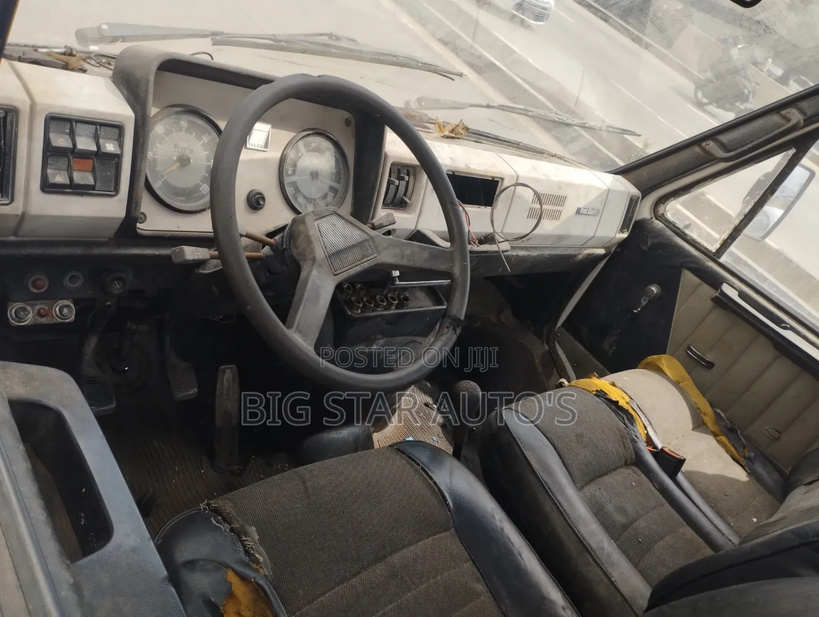 Tokunbo Fiat Iveco Mini Pick-Up Manual Transmission in Good Condition