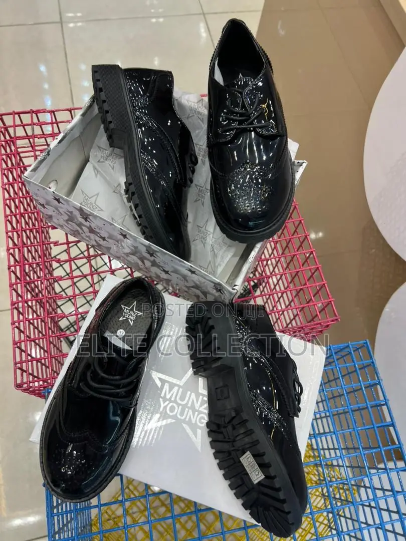 Teen Patent Black Brogue Shoe Size: 33 To 38 Comes Fully