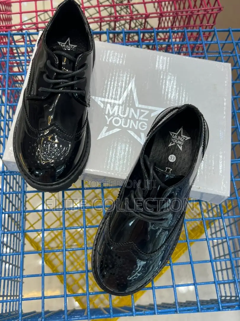 Teen Patent Black Brogue Shoe Size: 33 To 38 Comes Fully