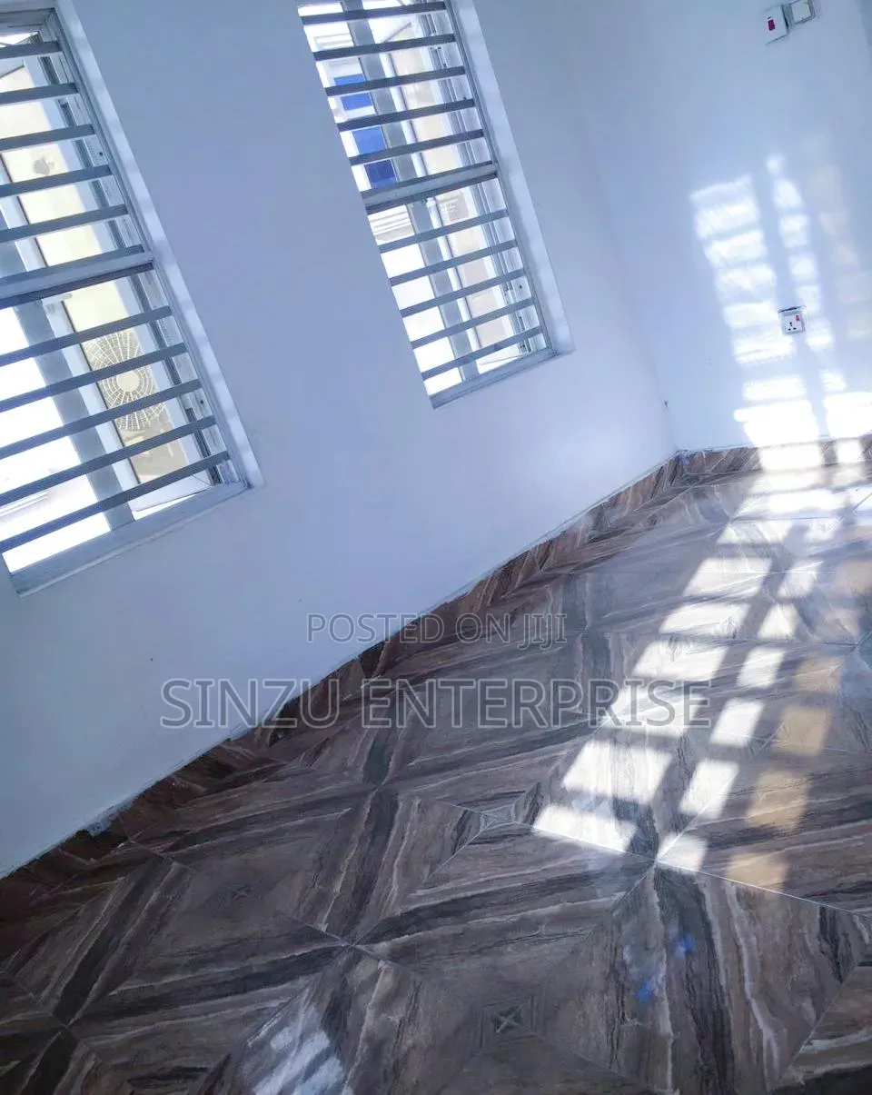 1bdrm Shared Apartment in Chevron for rent