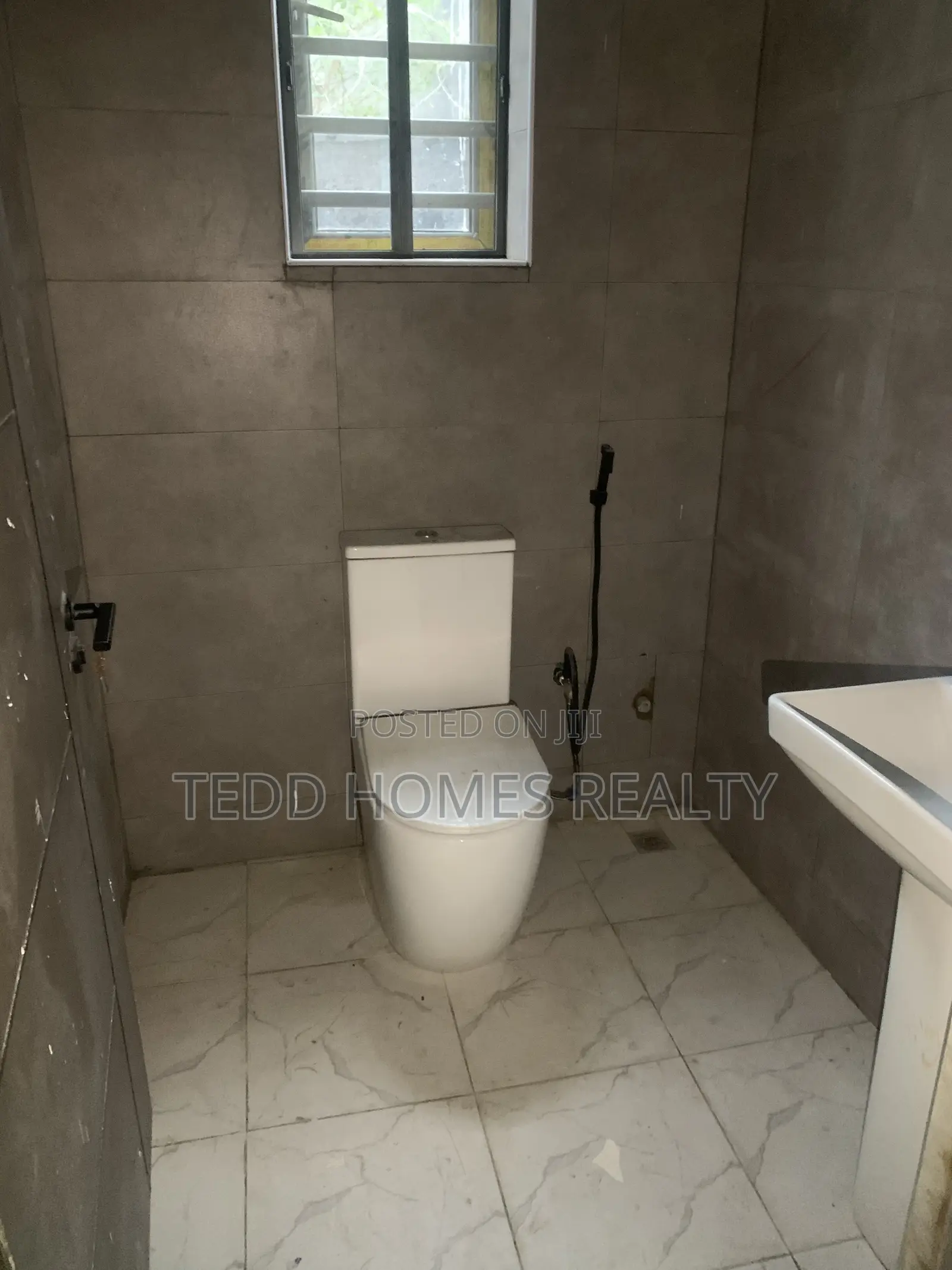 Furnished 1bdrm Apartment in Igbo Efon for rent