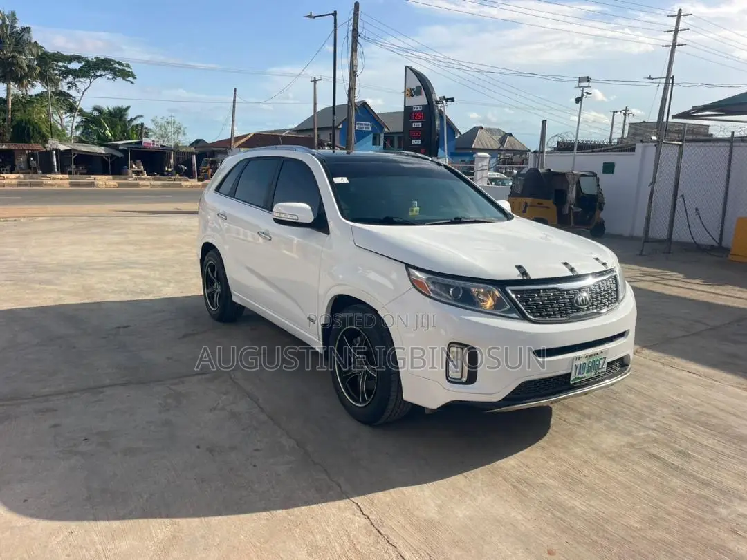 Kia Sorento 2014 White