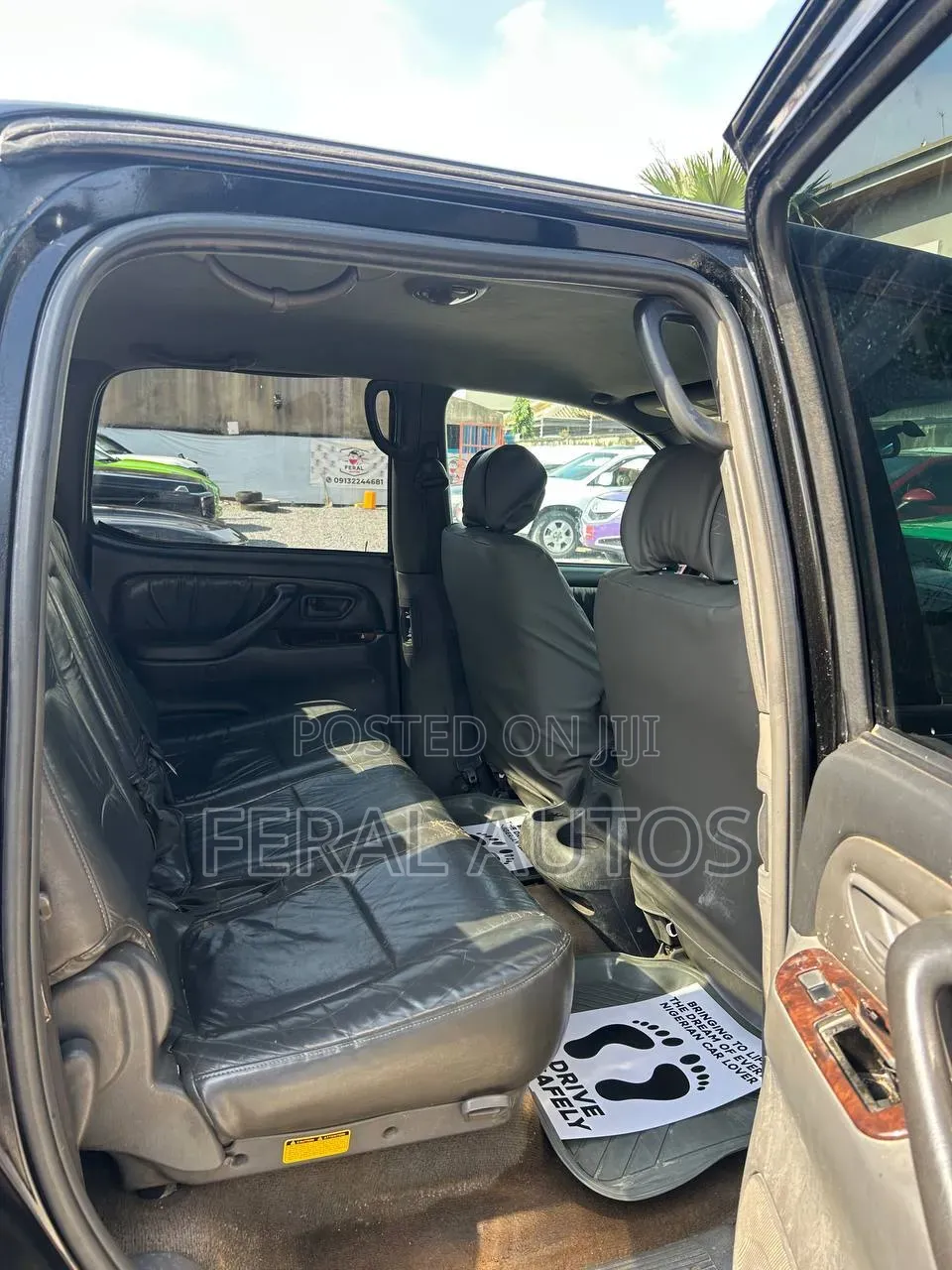 Toyota Tundra 2011 Black