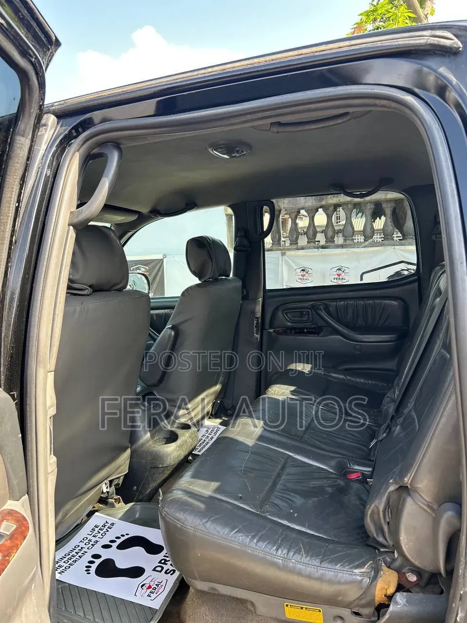 Toyota Tundra 2011 Black