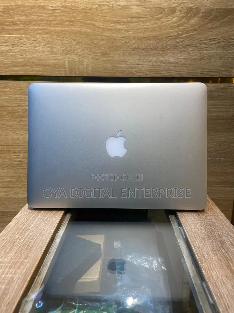 Laptop Apple MacBook Pro 2015 16GB Intel Core i7 SSD 500GB
