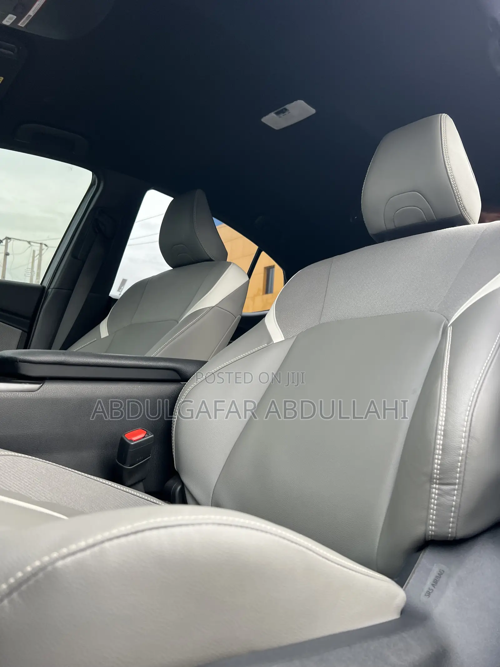Toyota Camry SE 2025 Gray