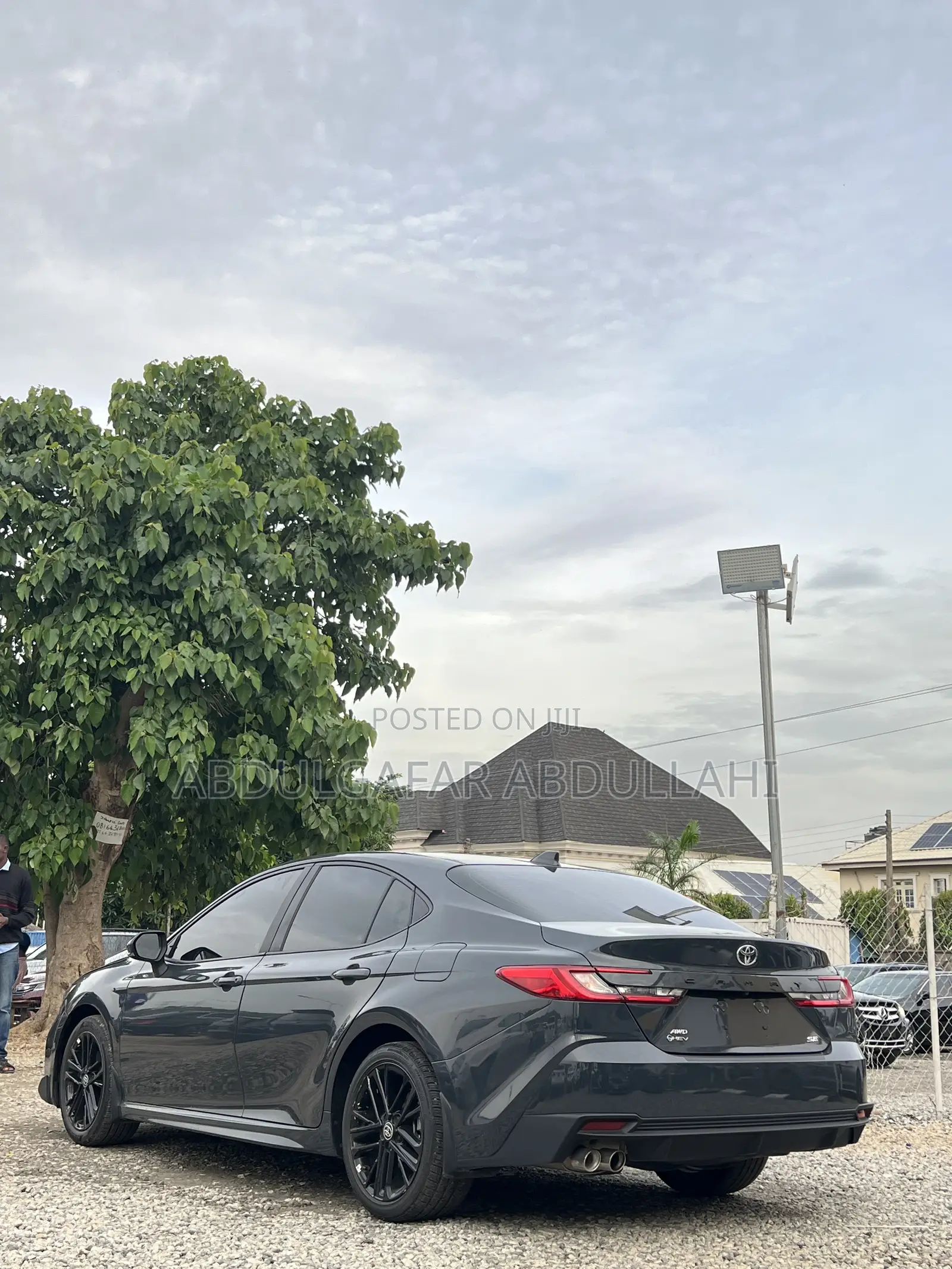 Toyota Camry SE 2025 Gray