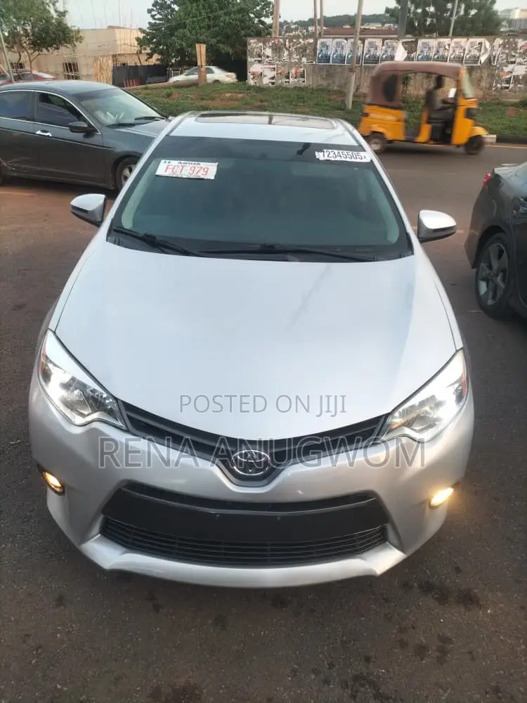 Toyota Corolla 2016 White