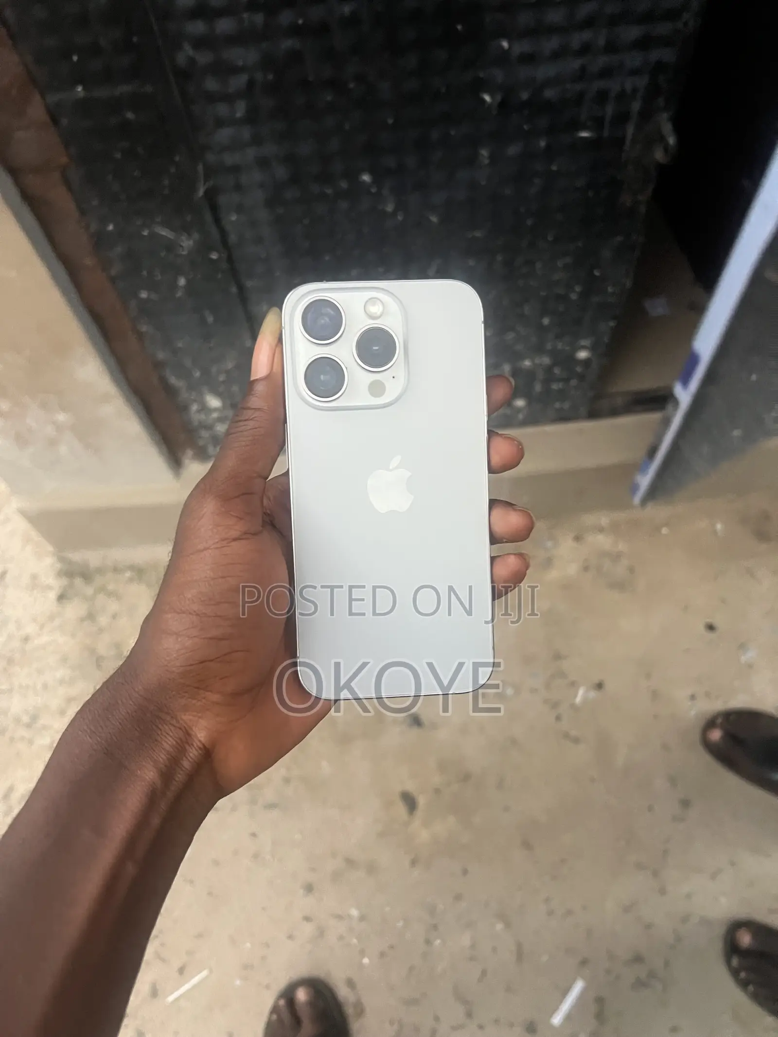 Apple iPhone 15 Pro 256 GB Gray