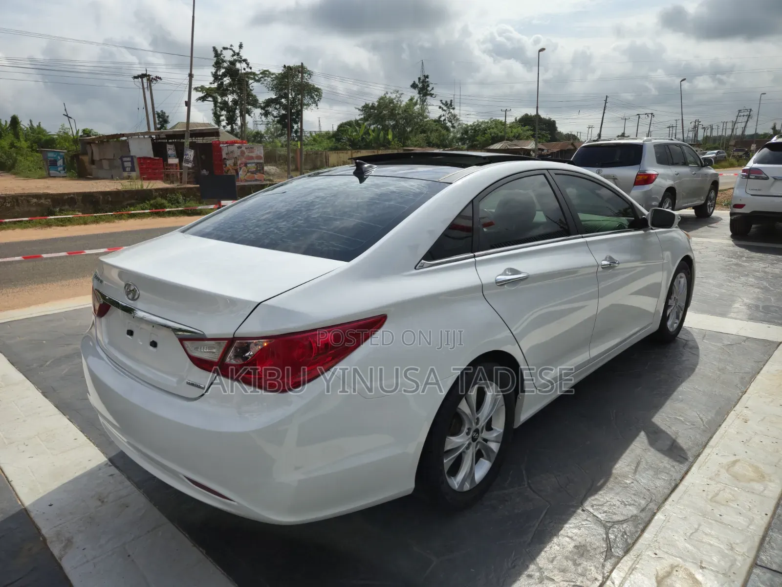 Hyundai Sonata Limited Sedan FWD (2.4L 4cyl 6A) 2012 White