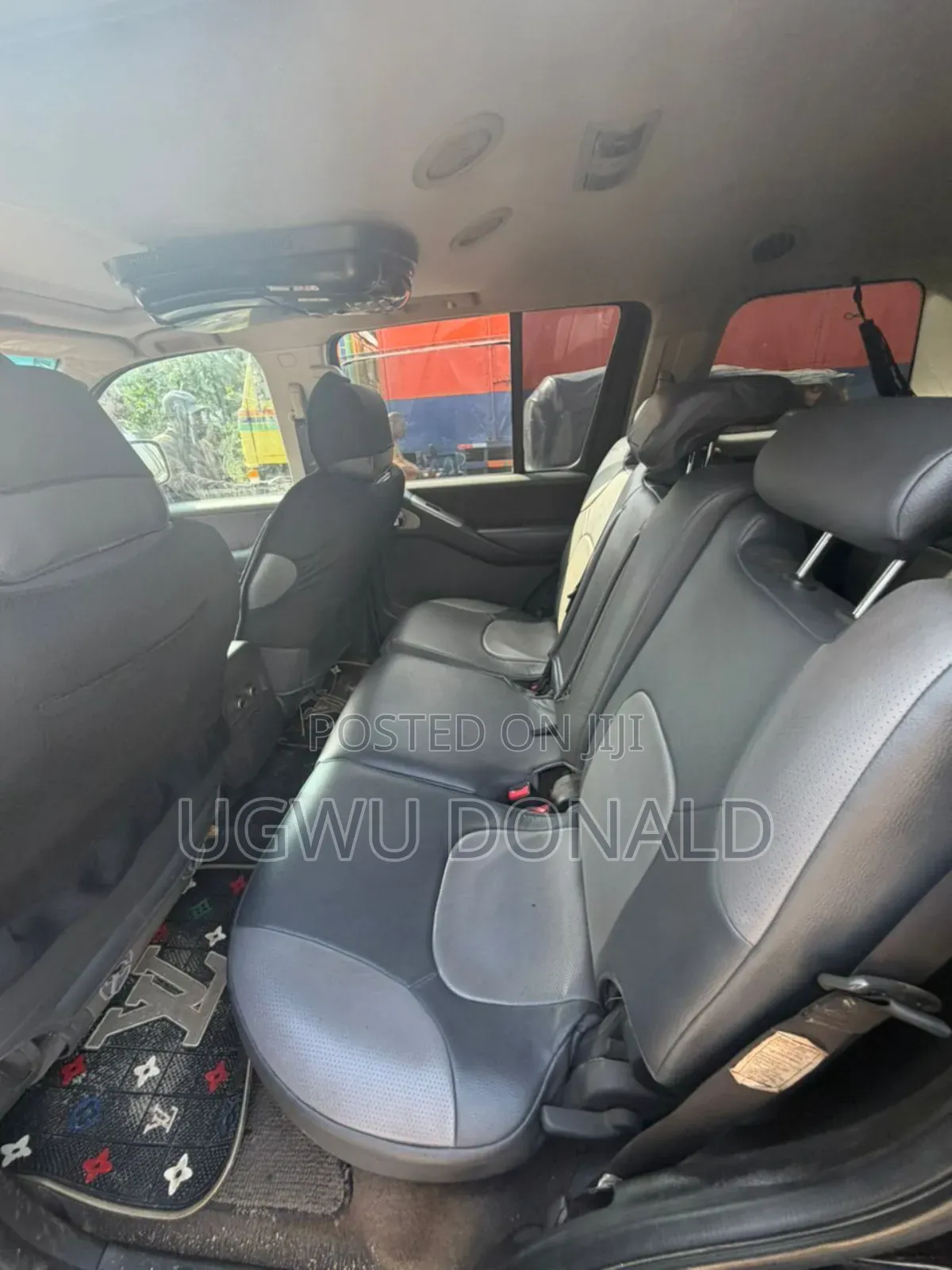 Nissan Pathfinder 2010 Black