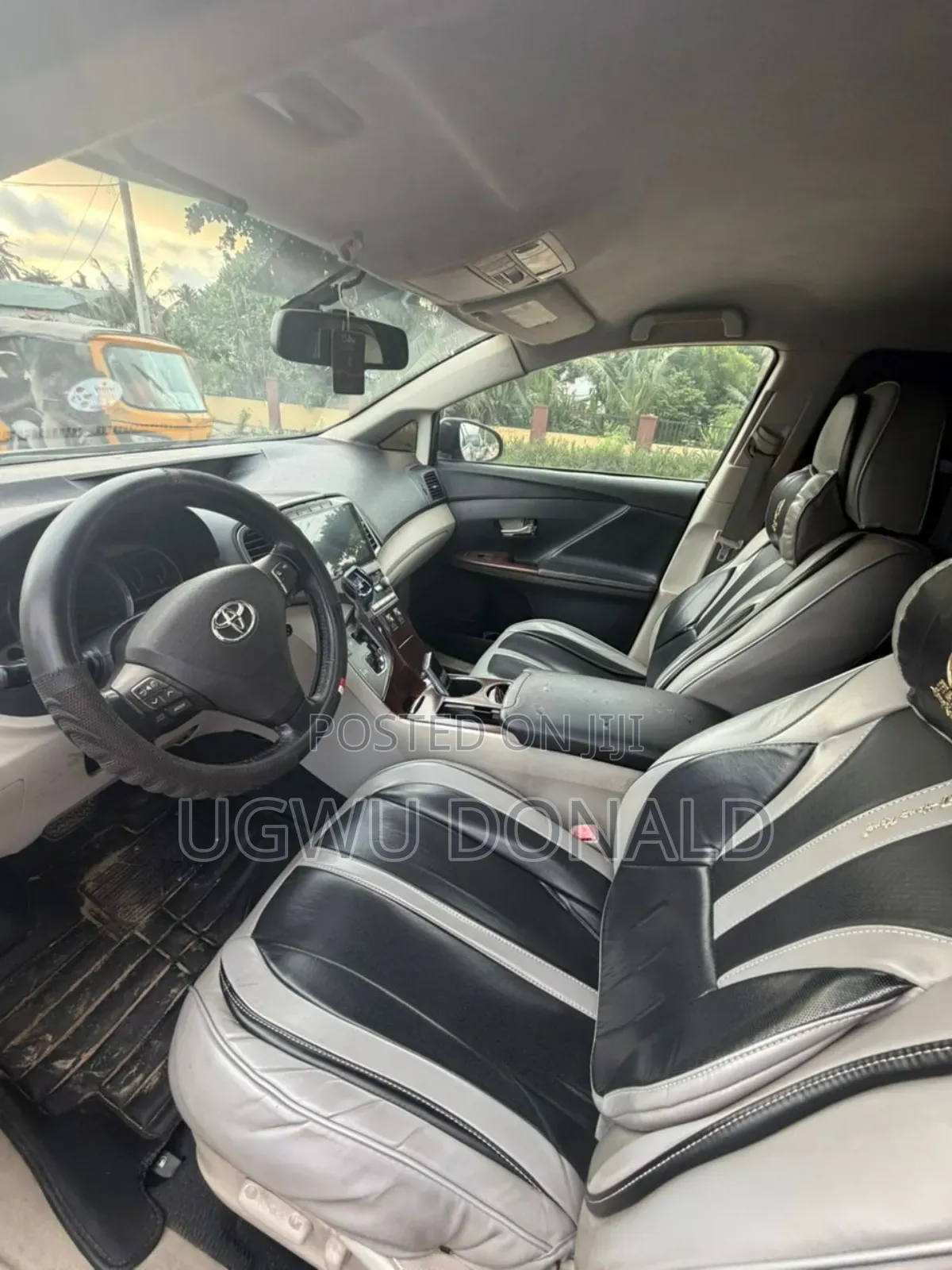 Toyota Venza 2010 Black