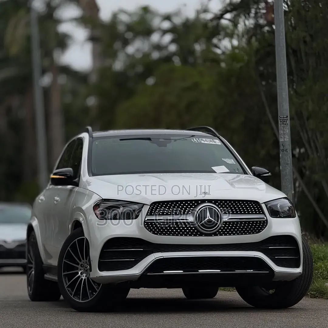 Mercedes-Benz GLE-Class 2023 White