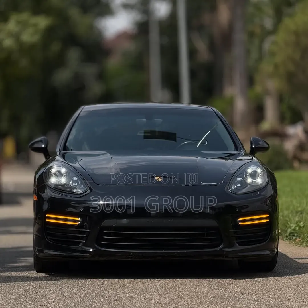 Porsche Panamera 2017 Black