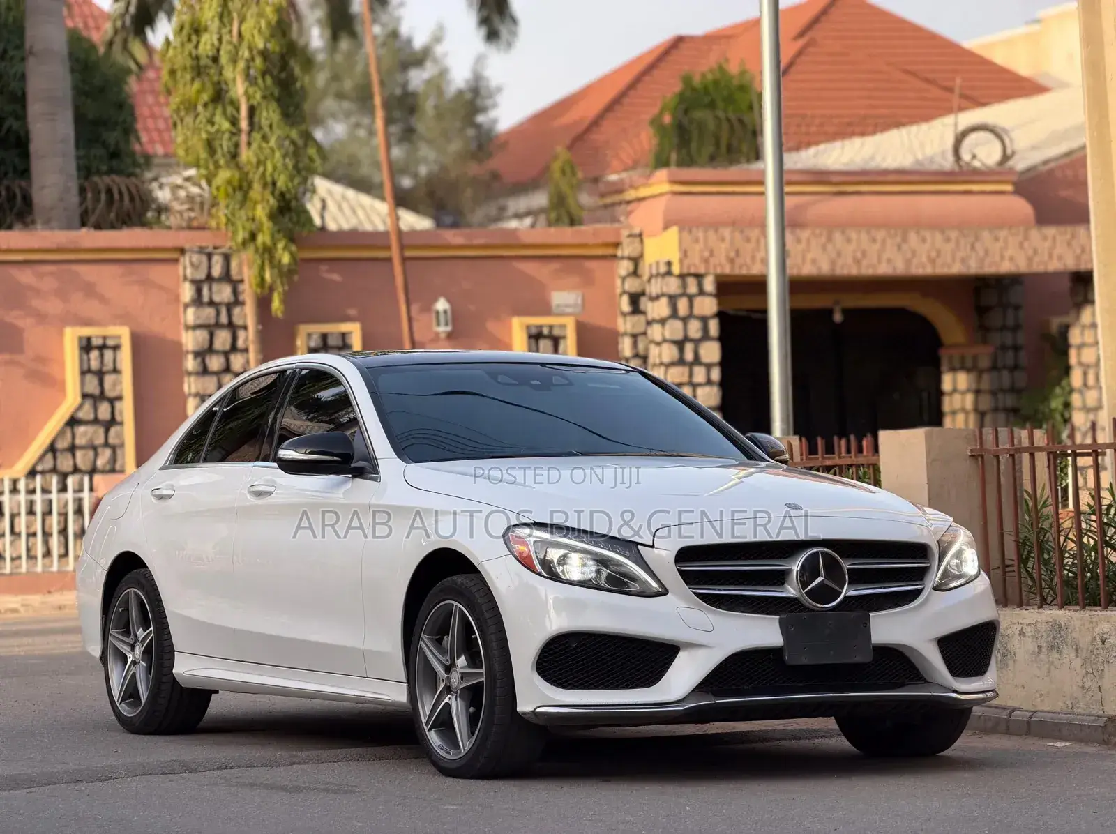 Mercedes-Benz C400 4Matic AWD Sedan (3.0L V6 7A) 2015 White