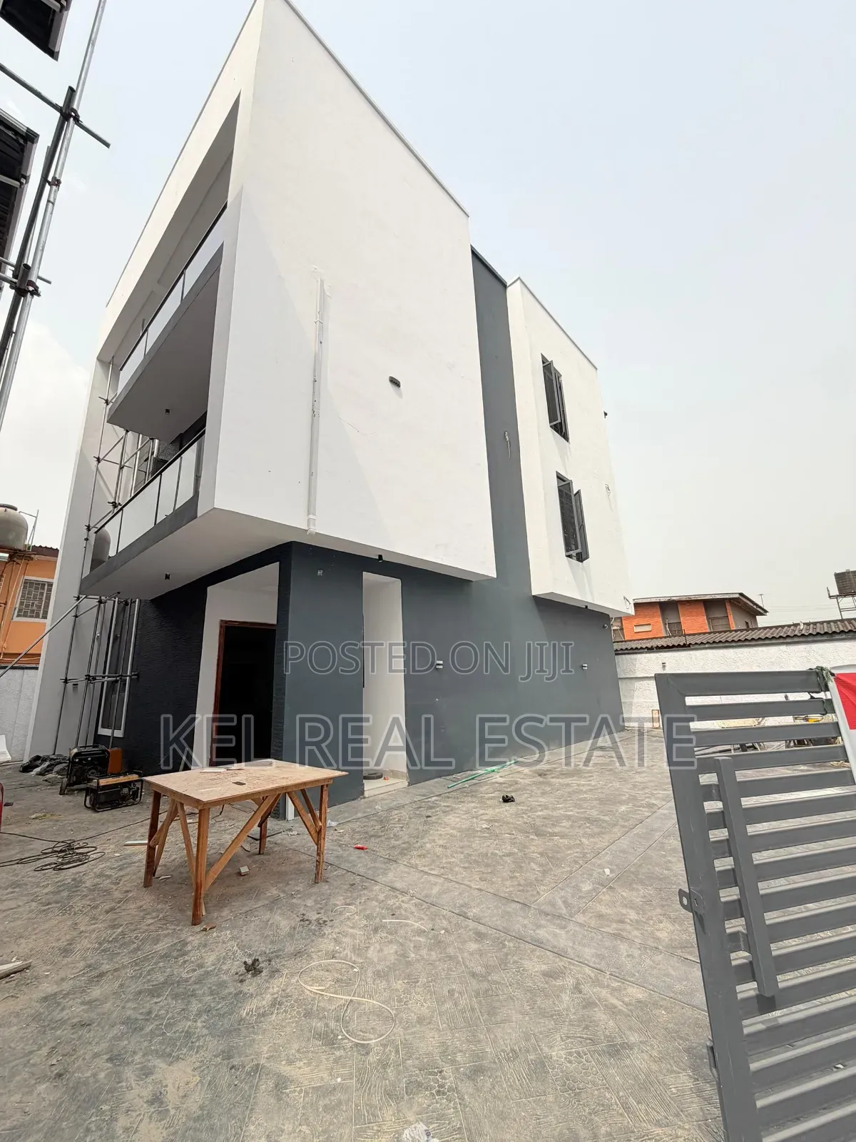 5bdrm Duplex in Adeniyi Jones for sale