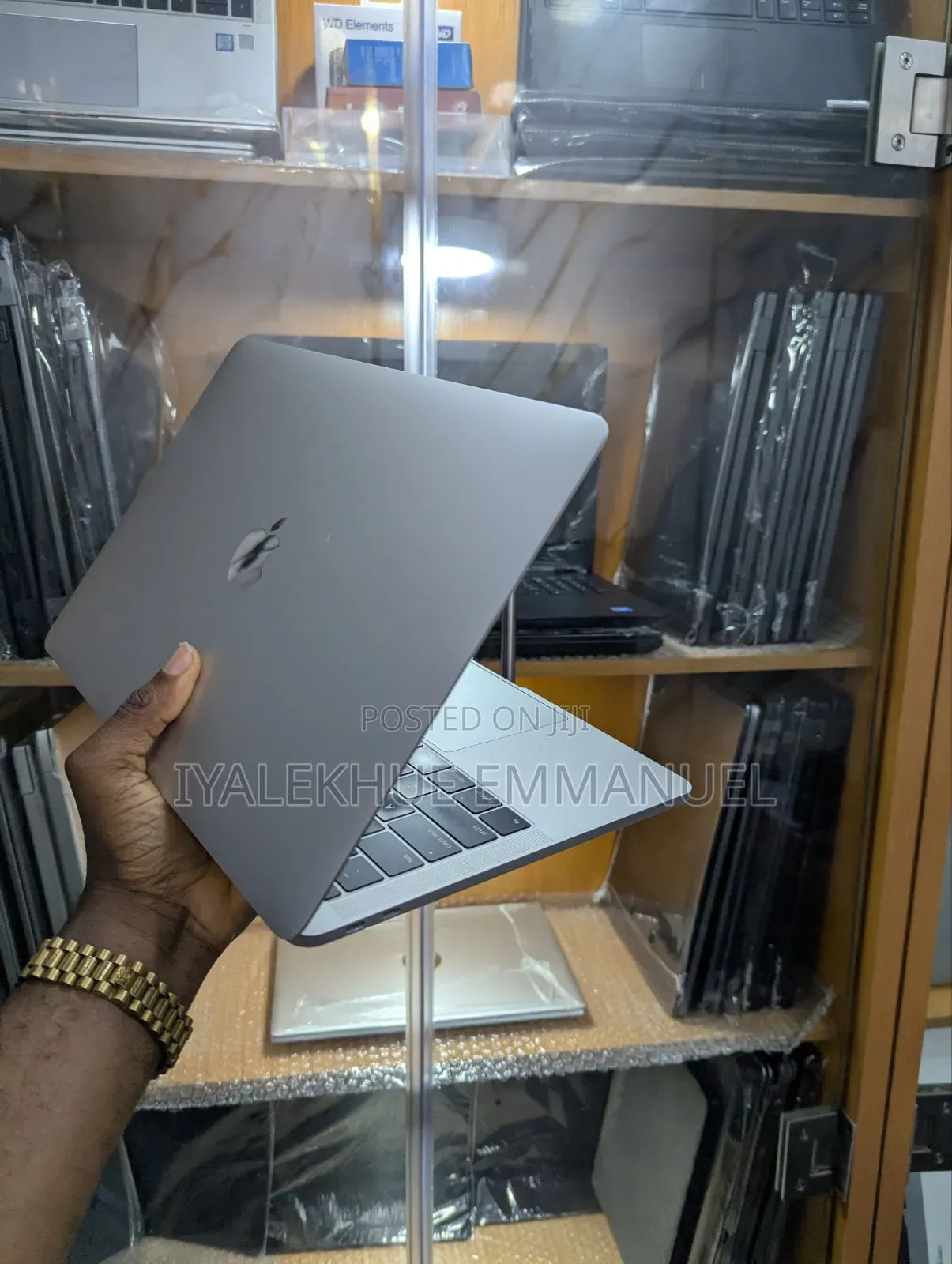 Laptop Apple MacBook Pro 2017 8GB Intel Core i5 SSD 256GB
