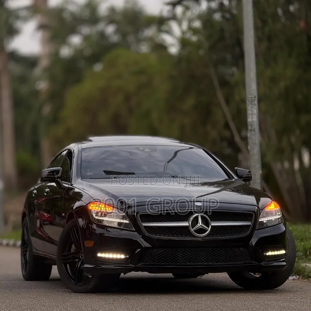 Mercedes-Benz CLS 2012 Black
