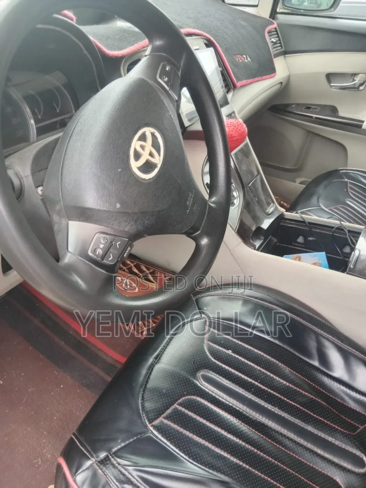 Toyota Venza 2010 White