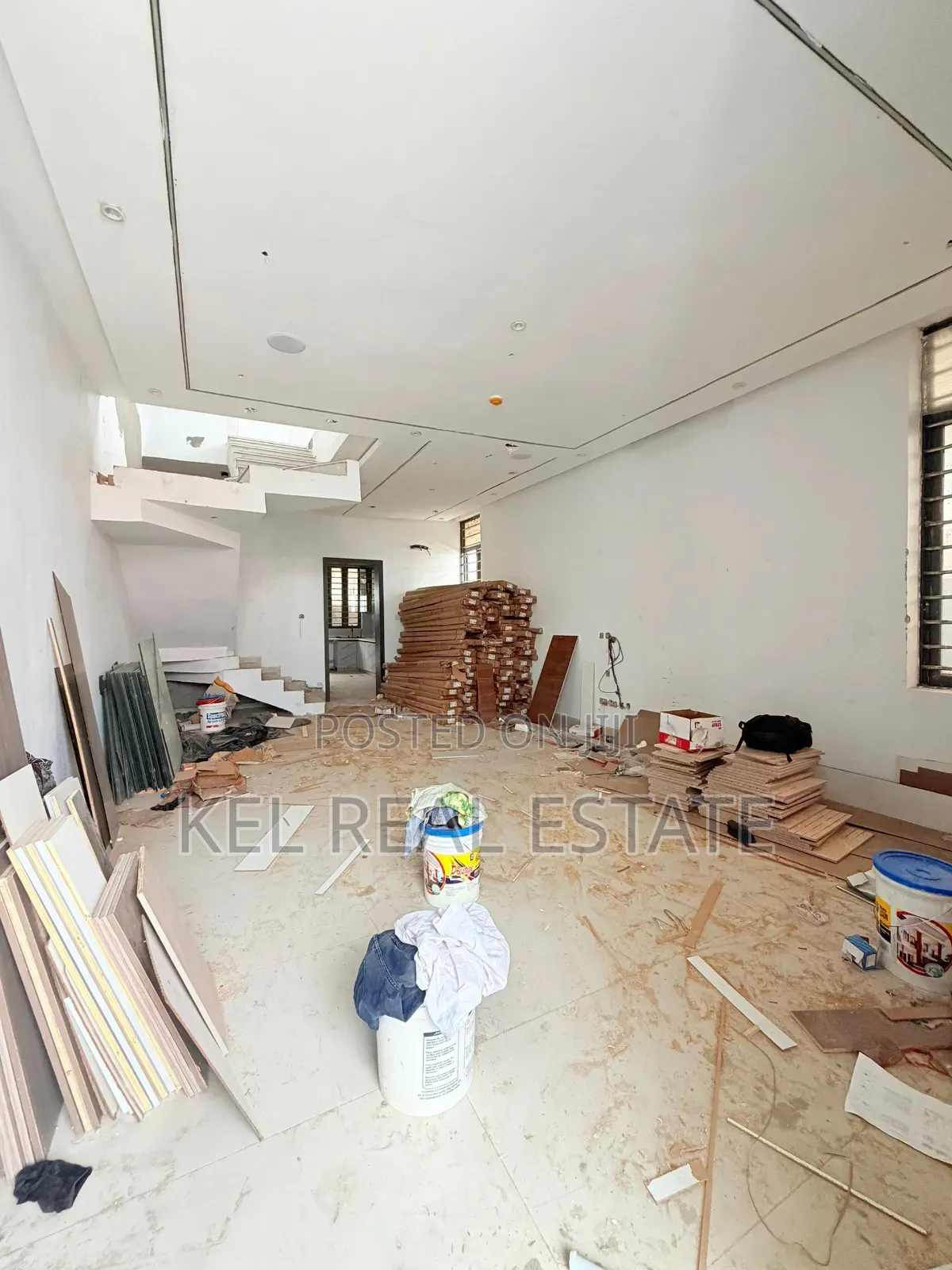 4bdrm Duplex in Omole Phase 2 for sale