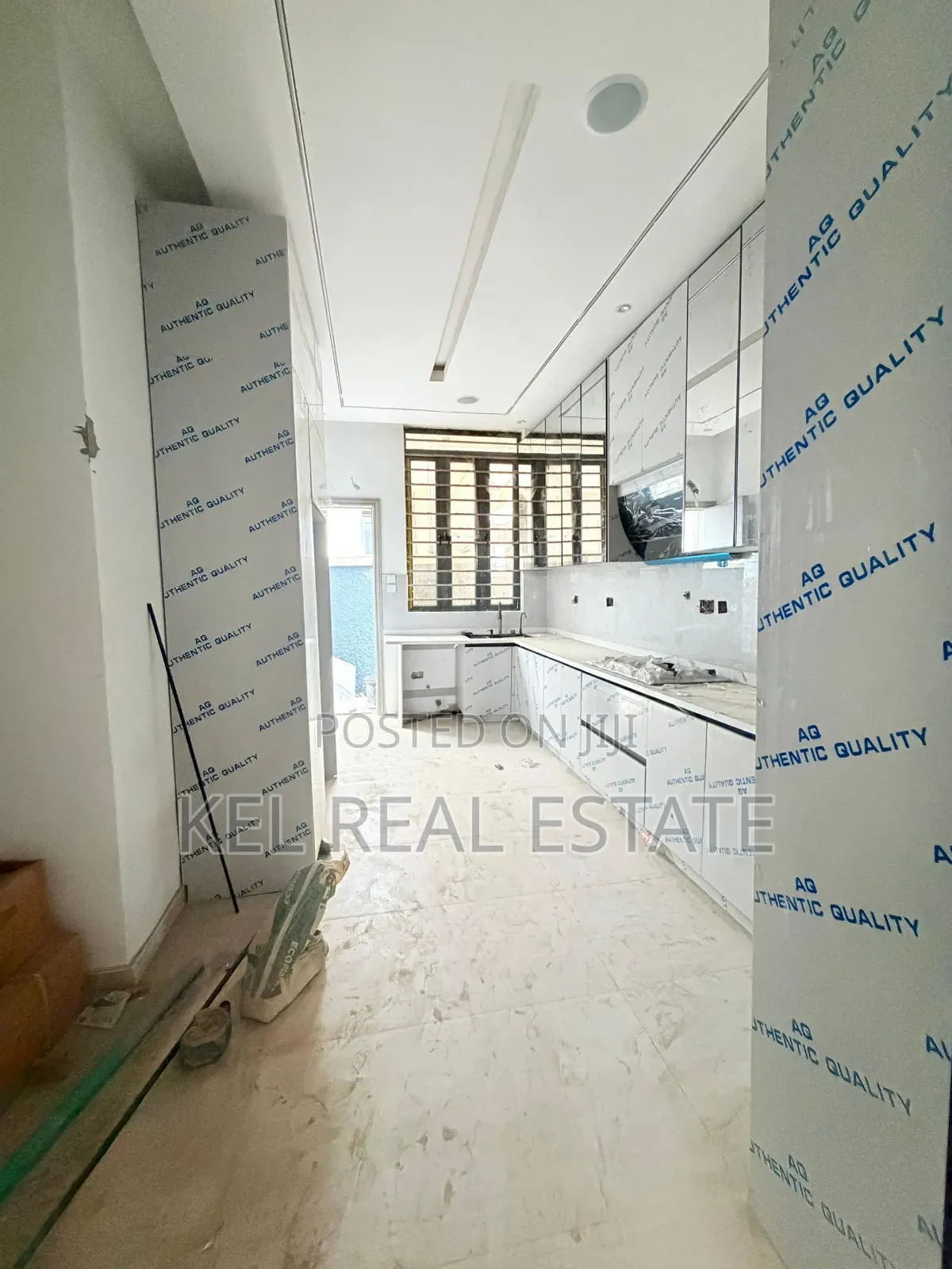 4bdrm Duplex in Omole Phase 2 for sale