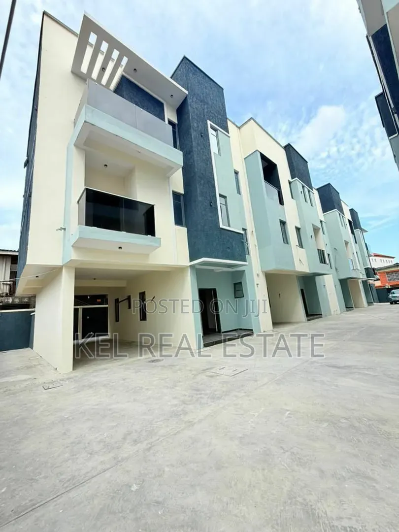4bdrm Duplex in Ikeja GRA for sale
