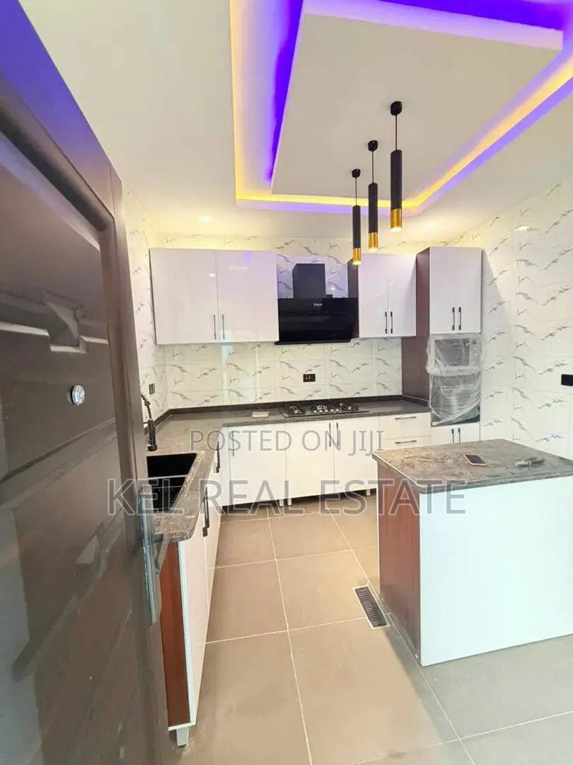 4bdrm Duplex in Ikeja GRA for sale