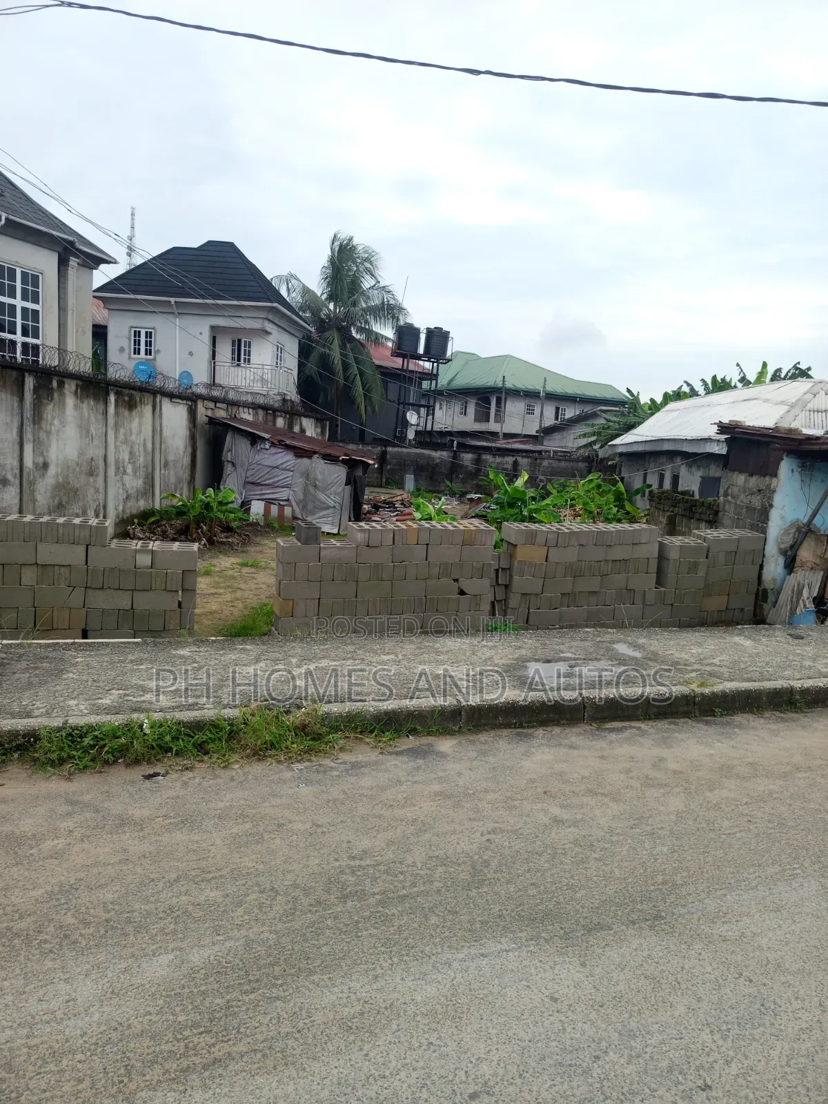 1 Plot of Land