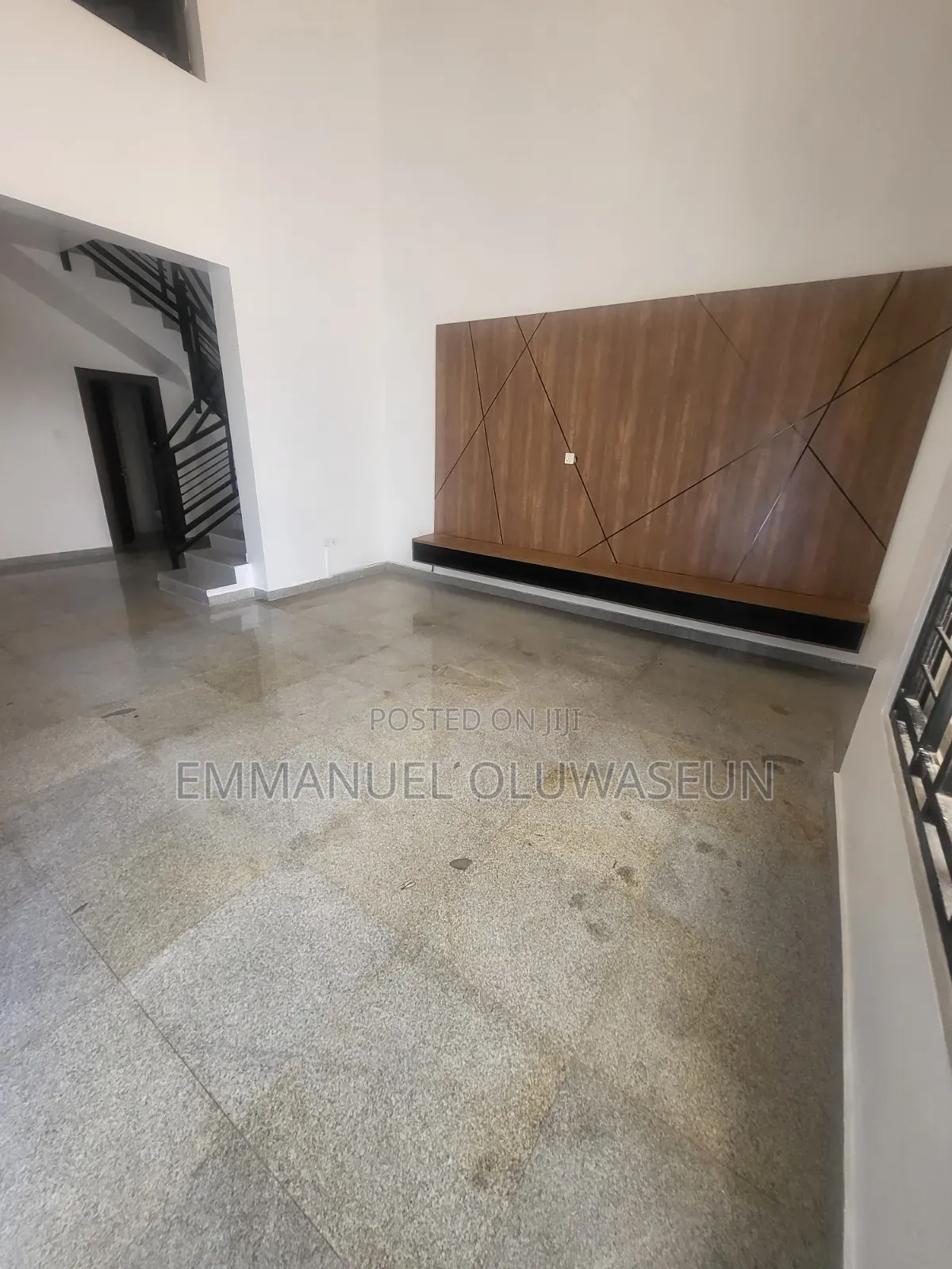 4bdrm Townhouse / Terrace in Guzape District for rent
