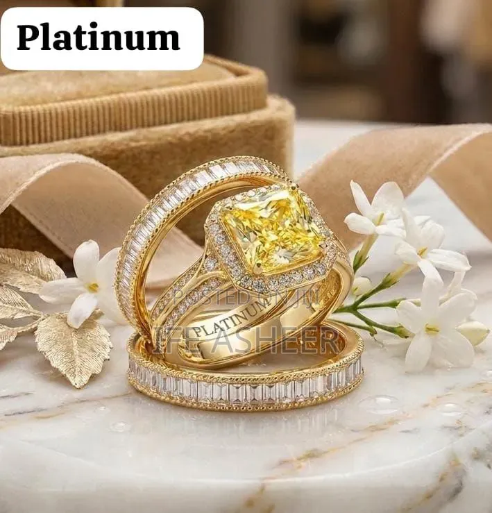 Platinum Ladies Set Of Gold Engagement Wedding Ring - Gold