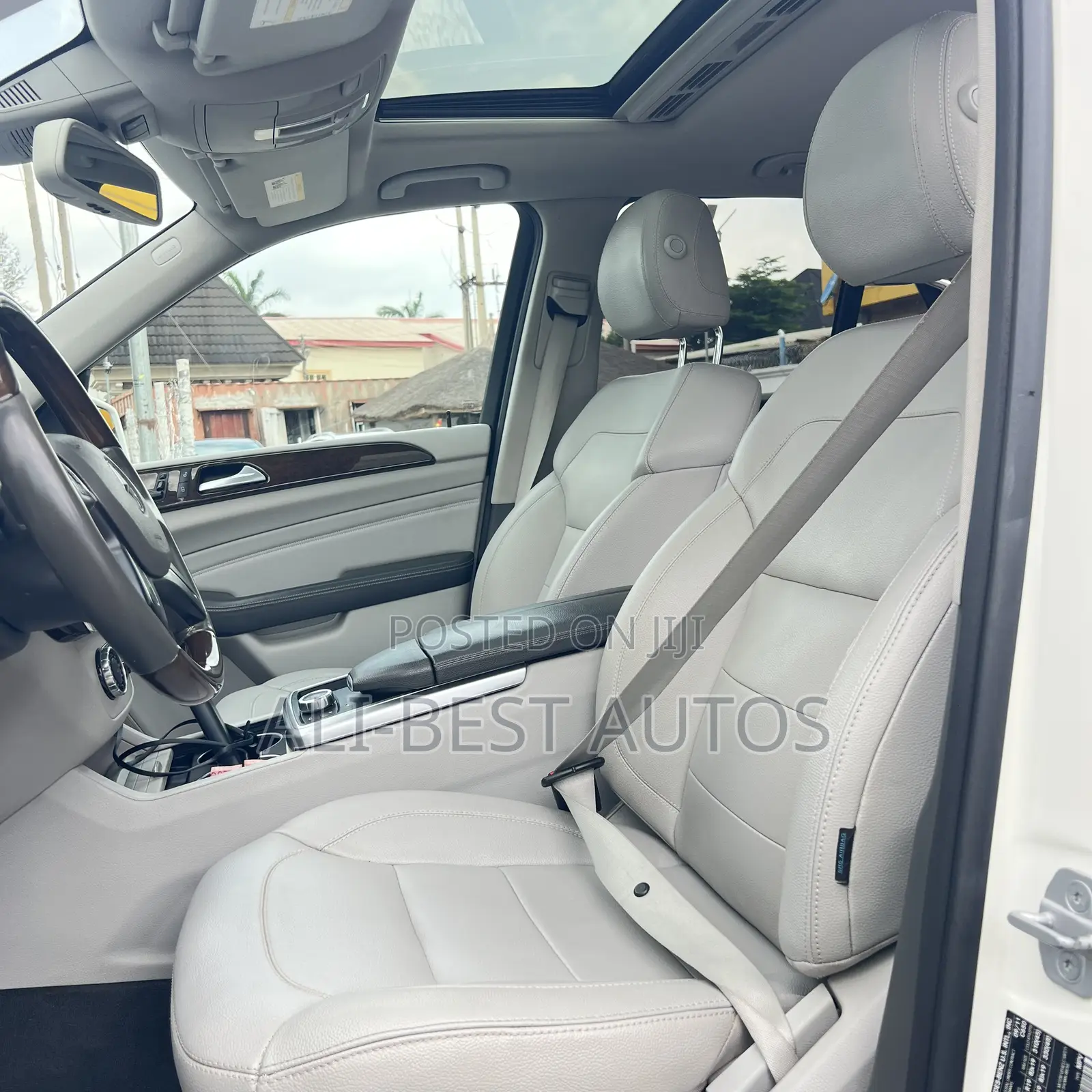 Mercedes-Benz M Class ML 350 4Matic 2012 White