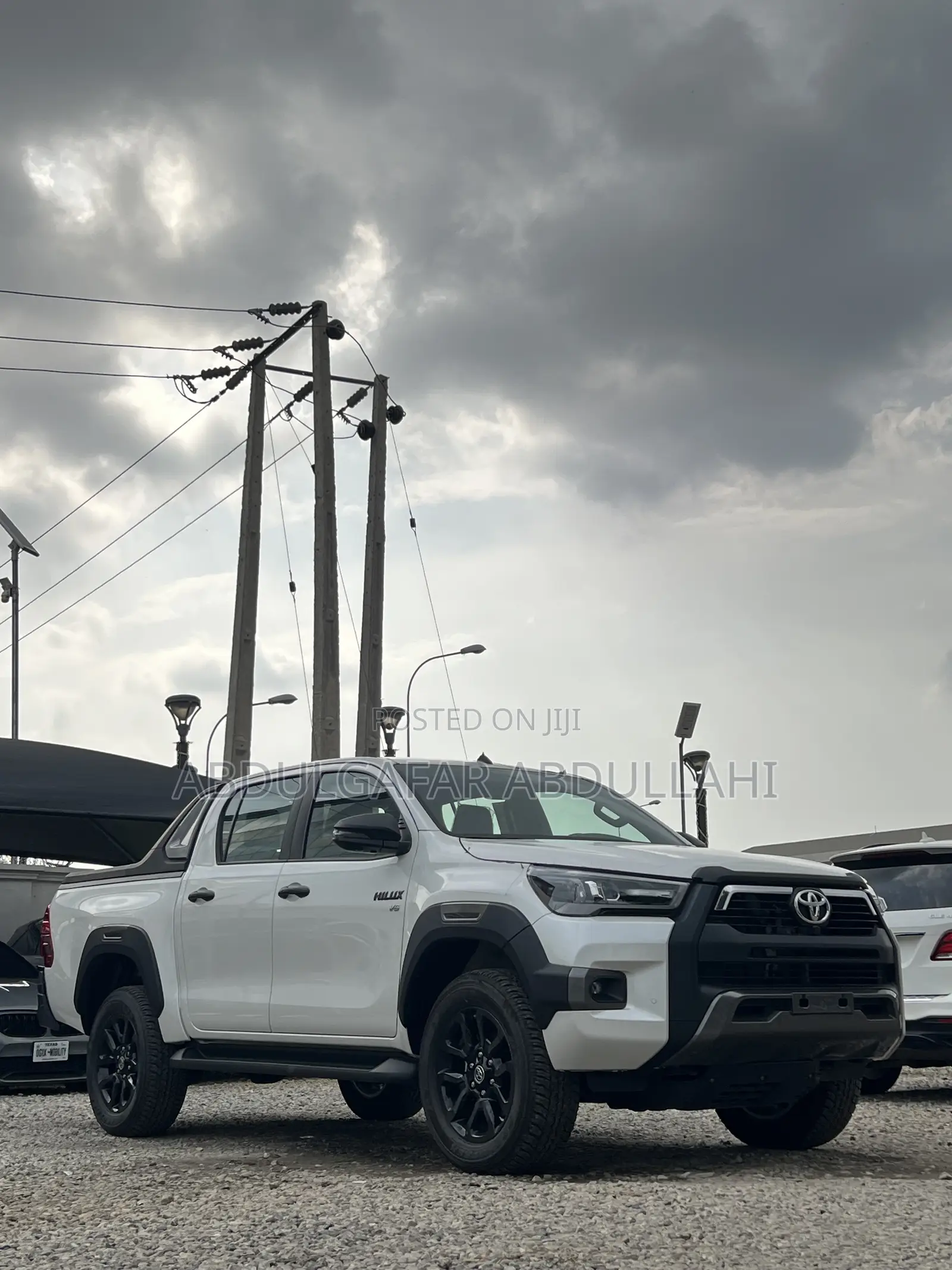 New Toyota Hilux 2025 White