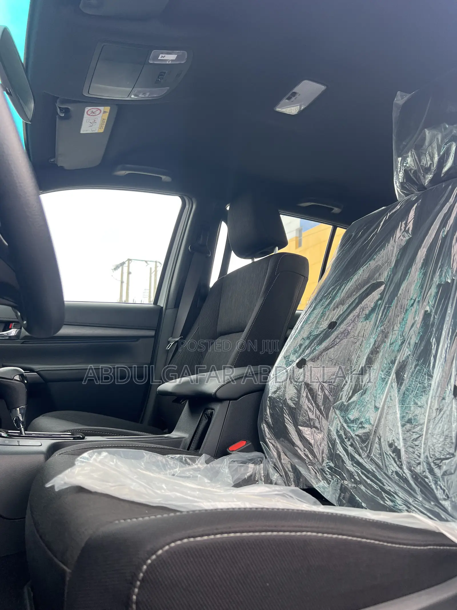 New Toyota Hilux 2025 White