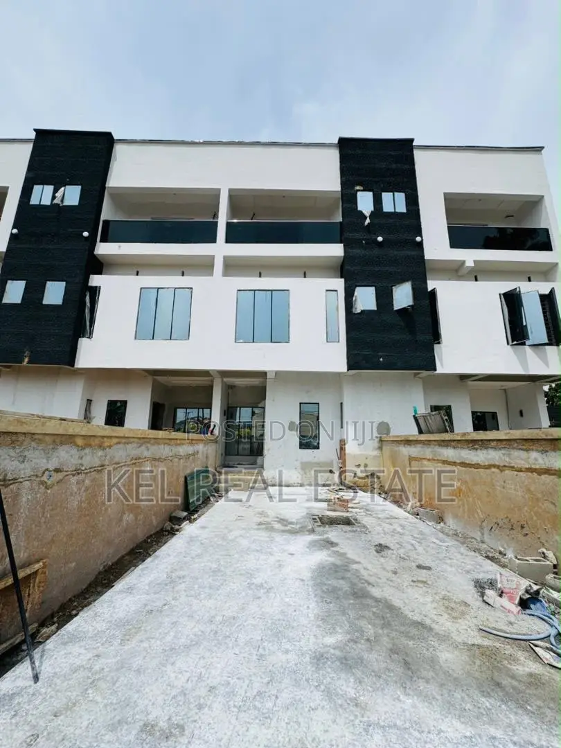 4bdrm Duplex in Ikeja GRA for sale